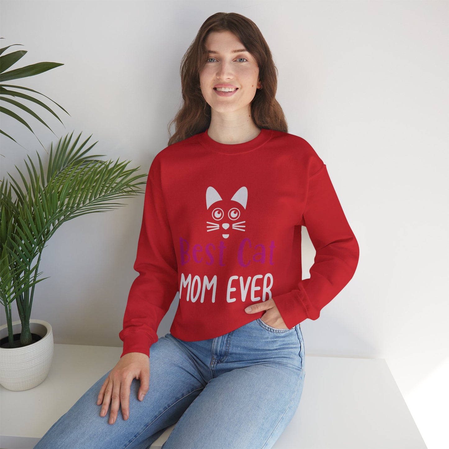 “Best Cat Mom Ever” Crewneck Sweatshirt – Cozy & Purr-fect