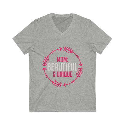 Mom Beautiful And Unique Unisex Short Sleeve V-neck Tshirt